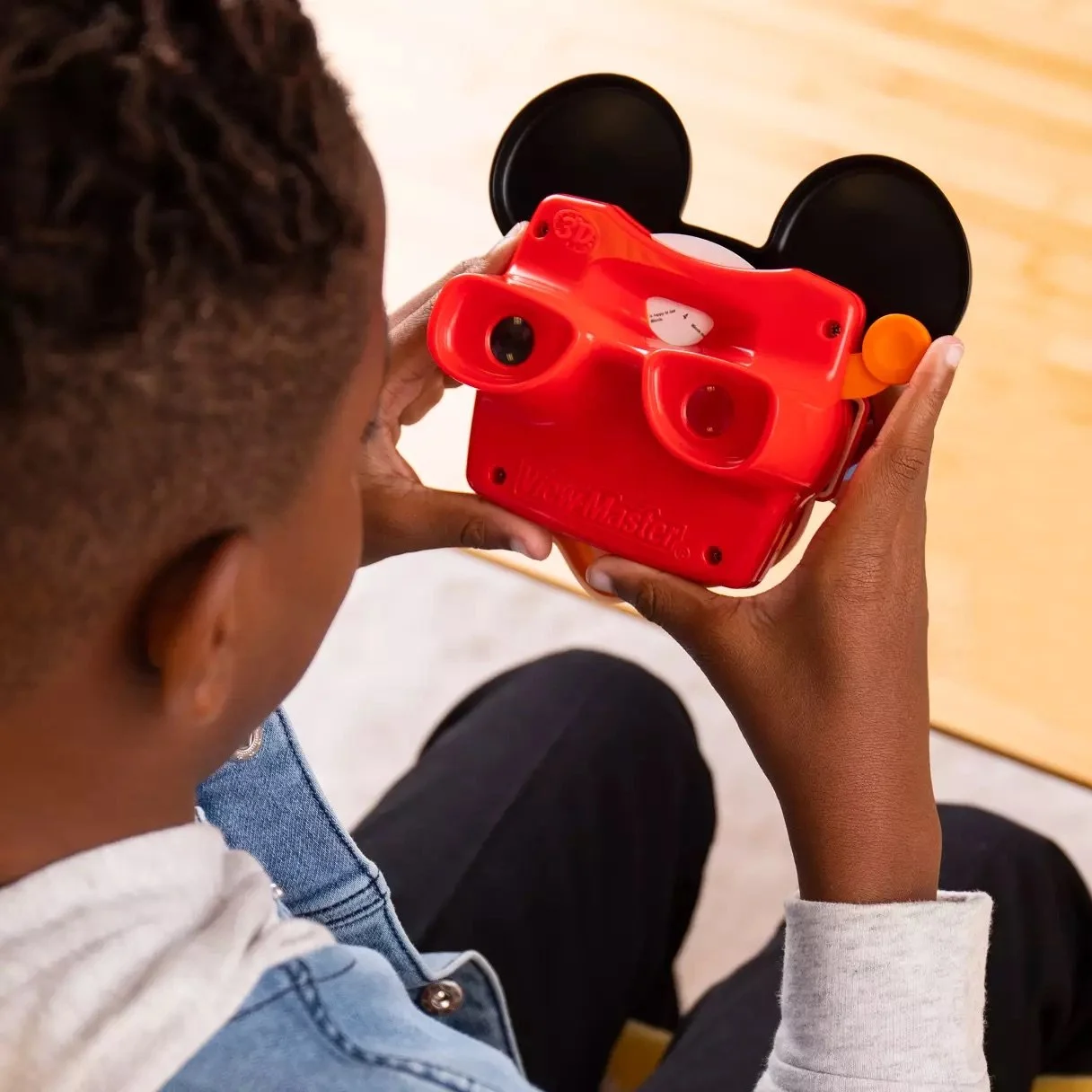 View-Master 3-D ミッキーマウス デラックスセット　100 Amazon.com: View Master Mickey Mouse Deluxe Set, Disney 100